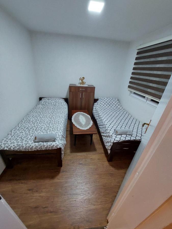 L'Appartement De La Pyramide Du Soleil Visoko Luaran gambar